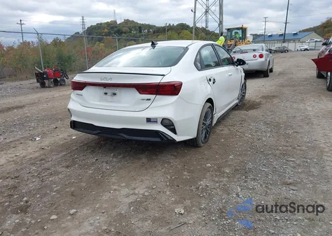 2023 Kia Forte Gt-Line from USA, damaged, VIN 3KPF54AD8PE584024